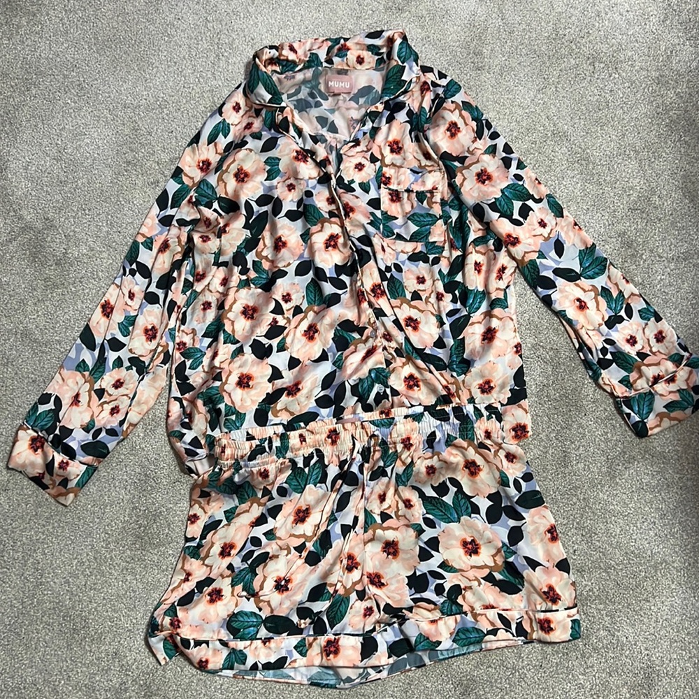 Show me your mumu steel magnolia pajama set!